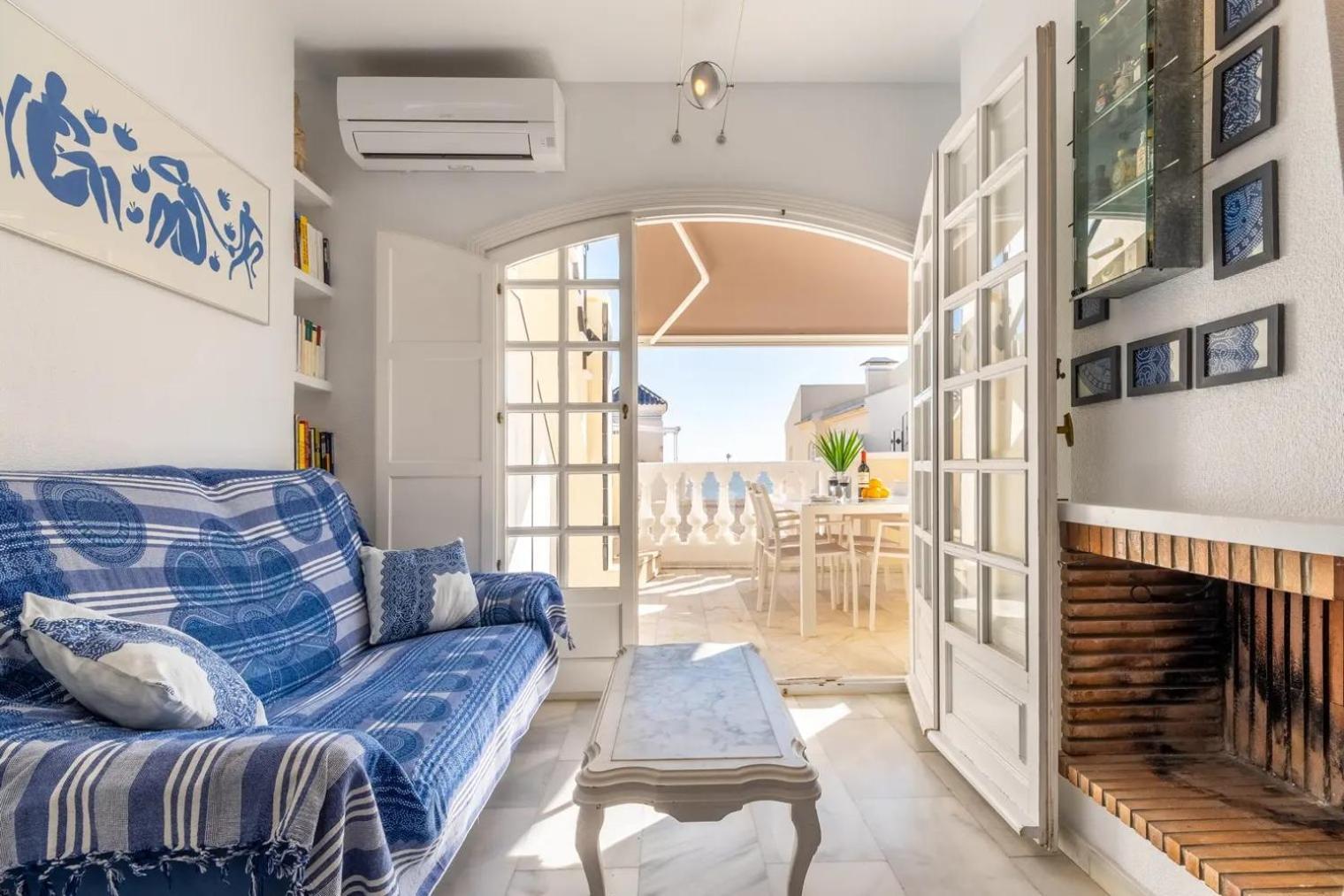 Amazing Penthouse On The Beach, Sea Views, Wifi, Airconditioning And Parking Torrevieja Exterior foto