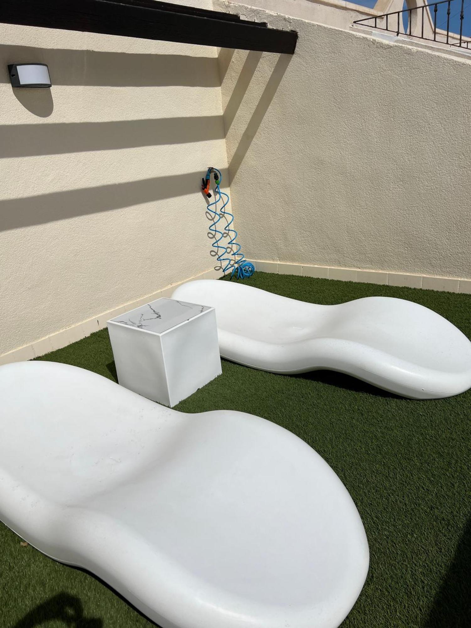 Amazing Penthouse On The Beach, Sea Views, Wifi, Airconditioning And Parking Torrevieja Exterior foto